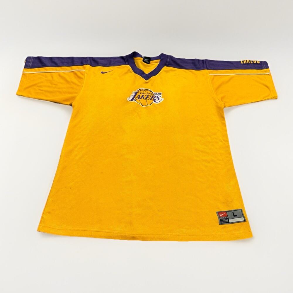 Vintage Nike Yellow NBA Los Angeles Lakers Basketball Short Sleeve Jersey Size L